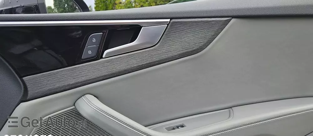 AUDI A5 Cabrio 2.0 TFSI quattro S tronic