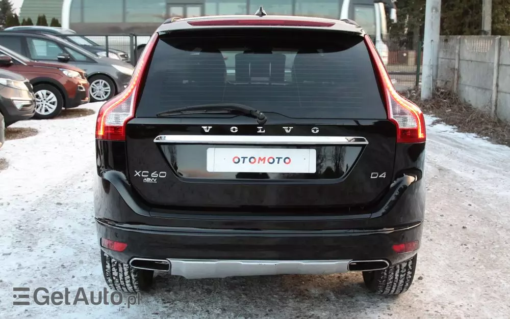VOLVO XC 60 D4 Drive-E Momentum