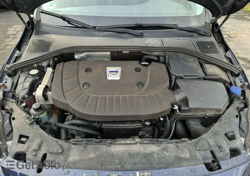 VOLVO V60 D3 Geartronic Momentum
