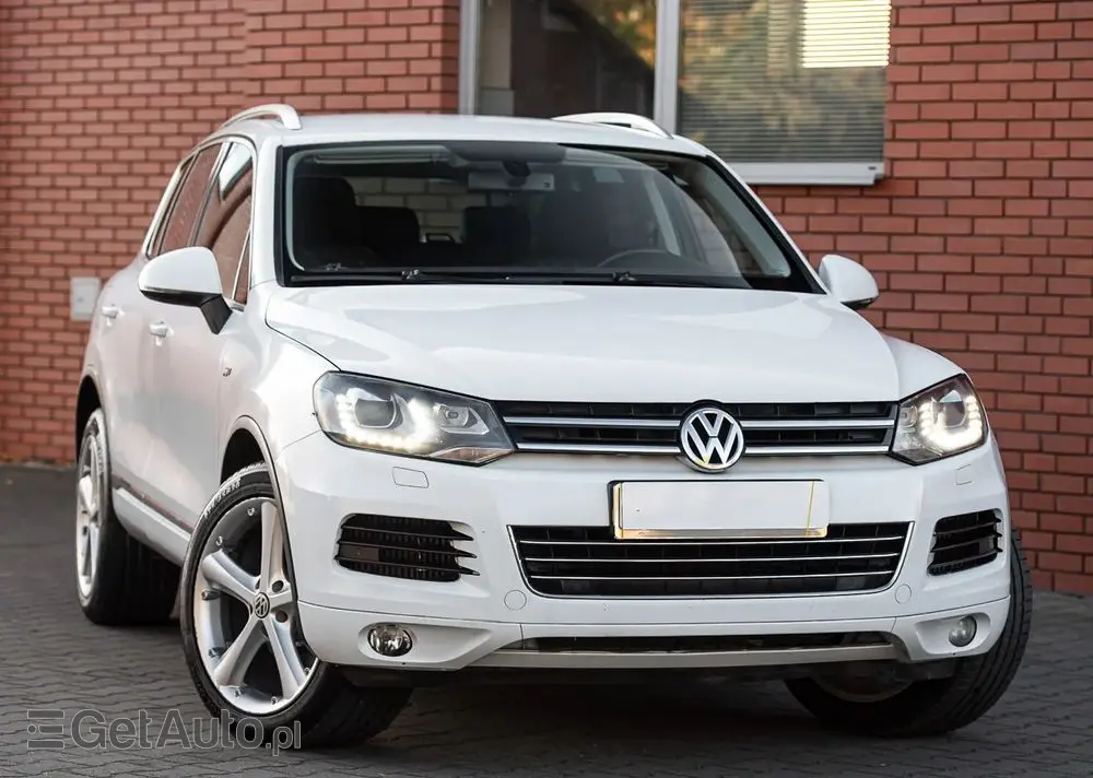VOLKSWAGEN Touareg 3.0 V6 TDI SCR Blue Motion DPF Automatik Executive Edition