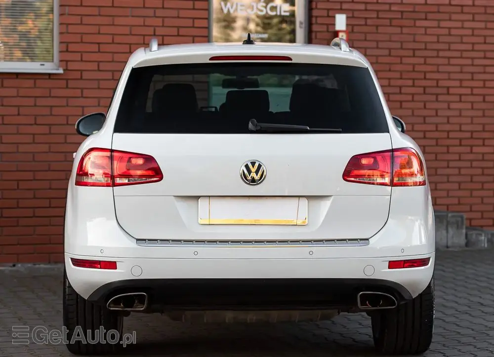 VOLKSWAGEN Touareg 3.0 V6 TDI SCR Blue Motion DPF Automatik Executive Edition