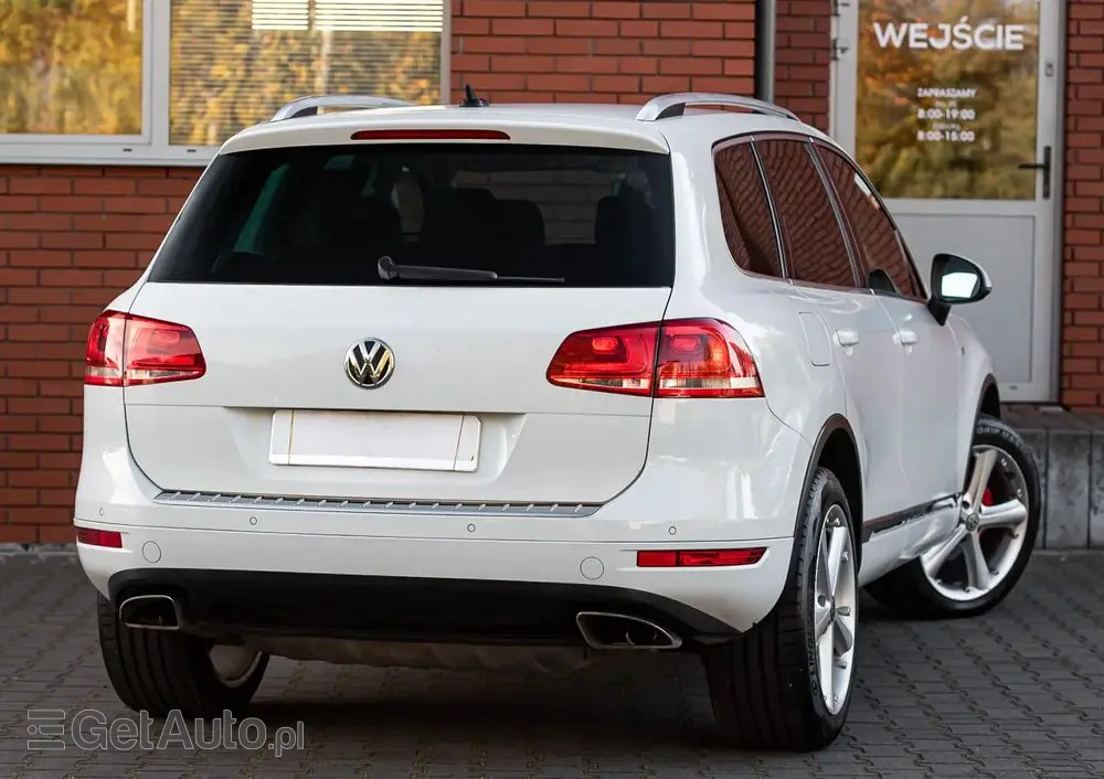 VOLKSWAGEN Touareg 3.0 V6 TDI SCR Blue Motion DPF Automatik Executive Edition