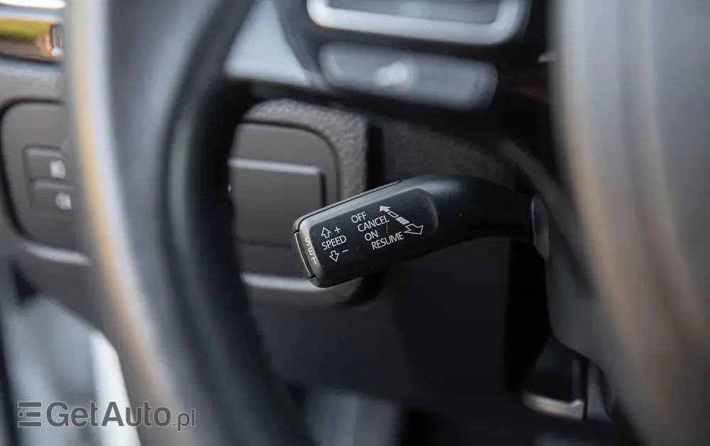 VOLKSWAGEN Touareg 3.0 V6 TDI SCR Blue Motion DPF Automatik Executive Edition