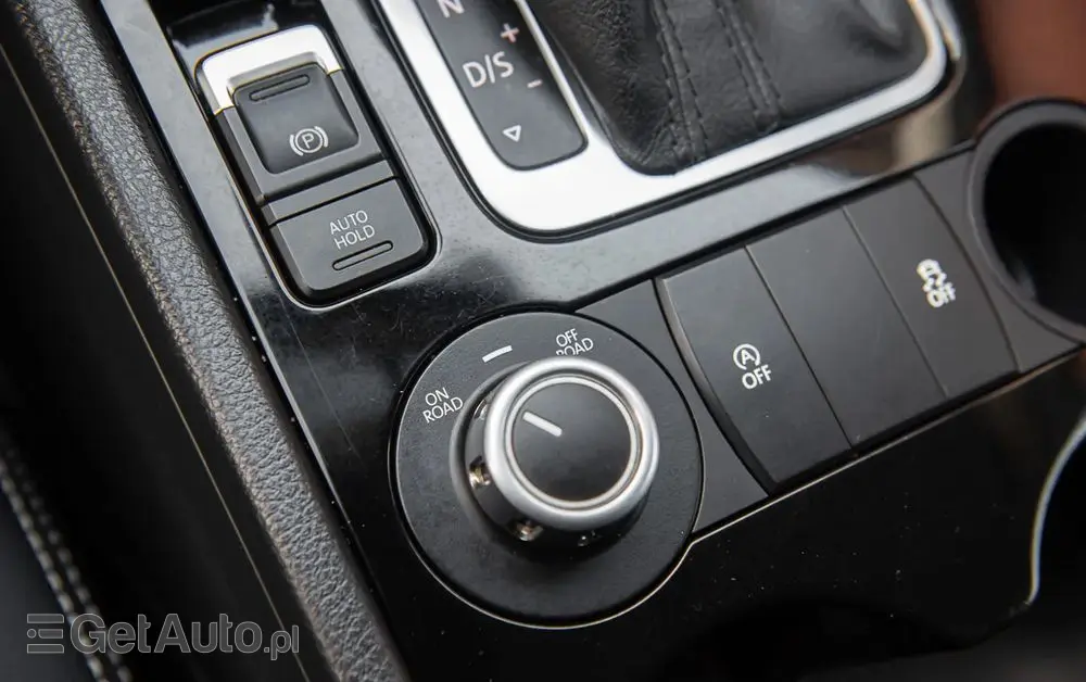 VOLKSWAGEN Touareg 3.0 V6 TDI SCR Blue Motion DPF Automatik Executive Edition