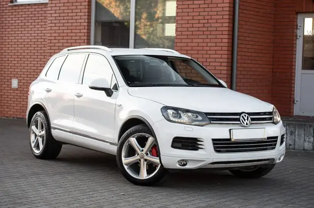VOLKSWAGEN Touareg 3.0 V6 TDI SCR Blue Motion DPF Automatik Executive Edition