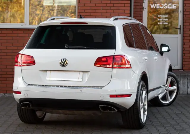 VOLKSWAGEN Touareg 3.0 V6 TDI SCR Blue Motion DPF Automatik Executive Edition