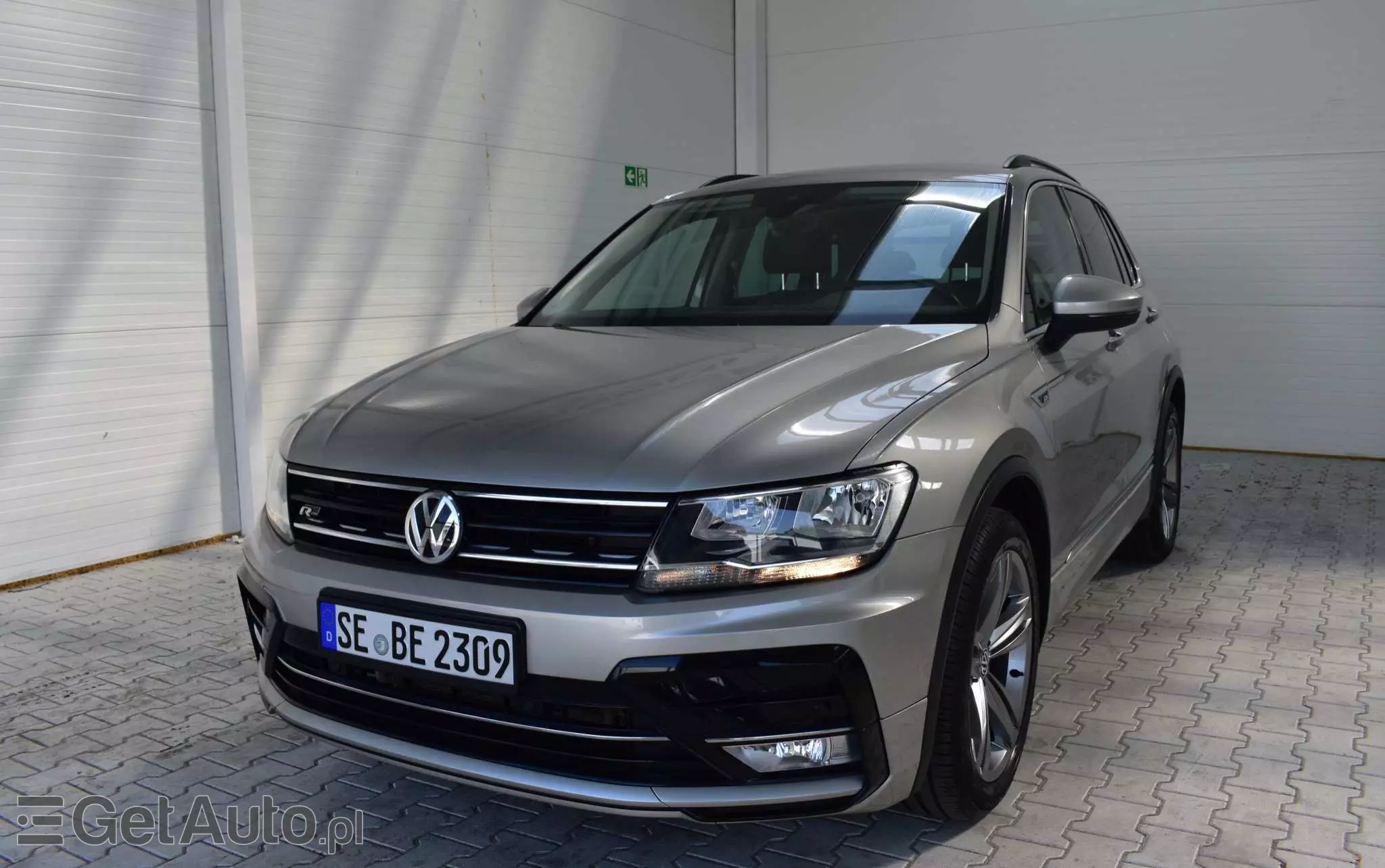 VOLKSWAGEN Tiguan 2.0 TDI SCR R-Line