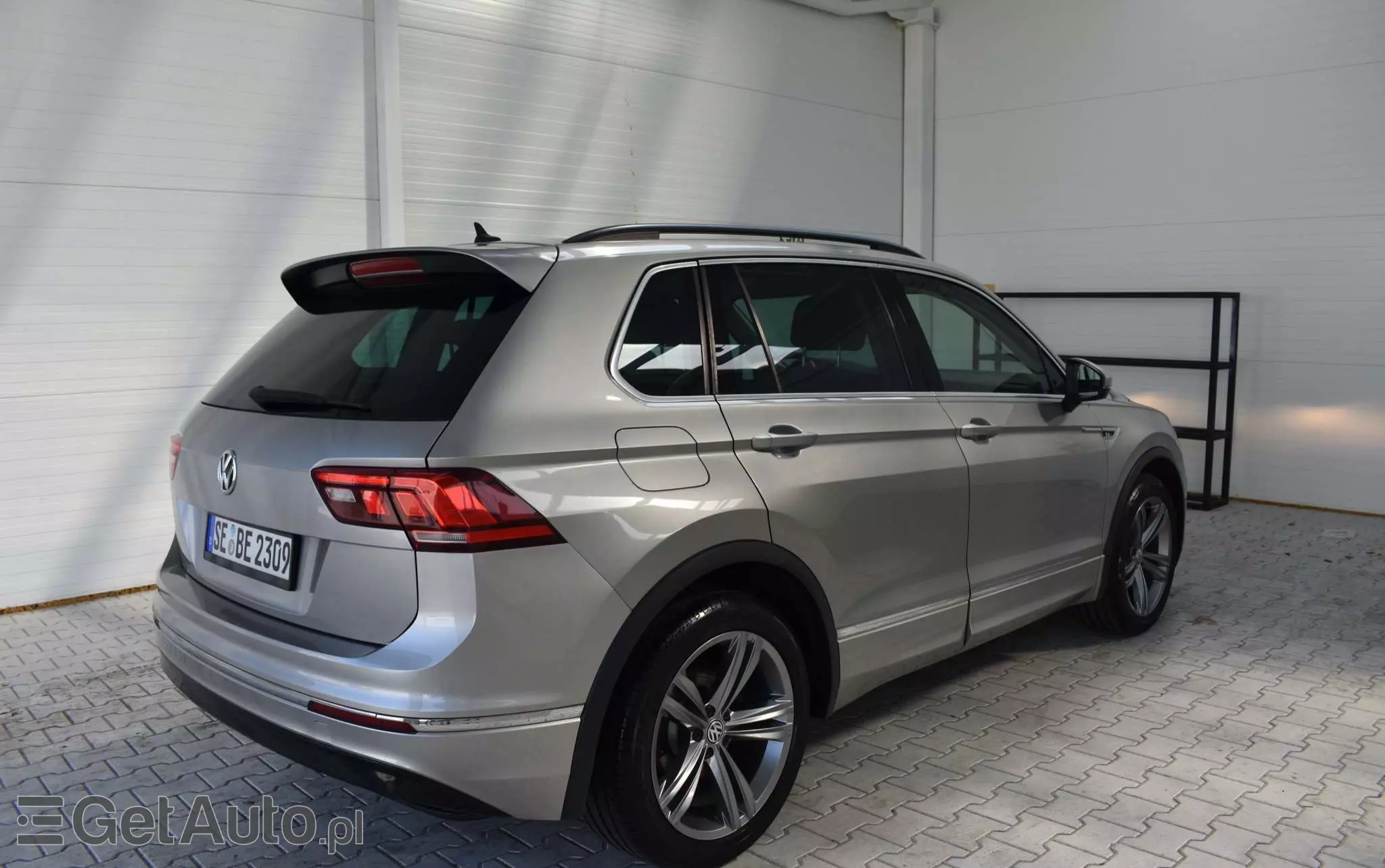 VOLKSWAGEN Tiguan 2.0 TDI SCR R-Line