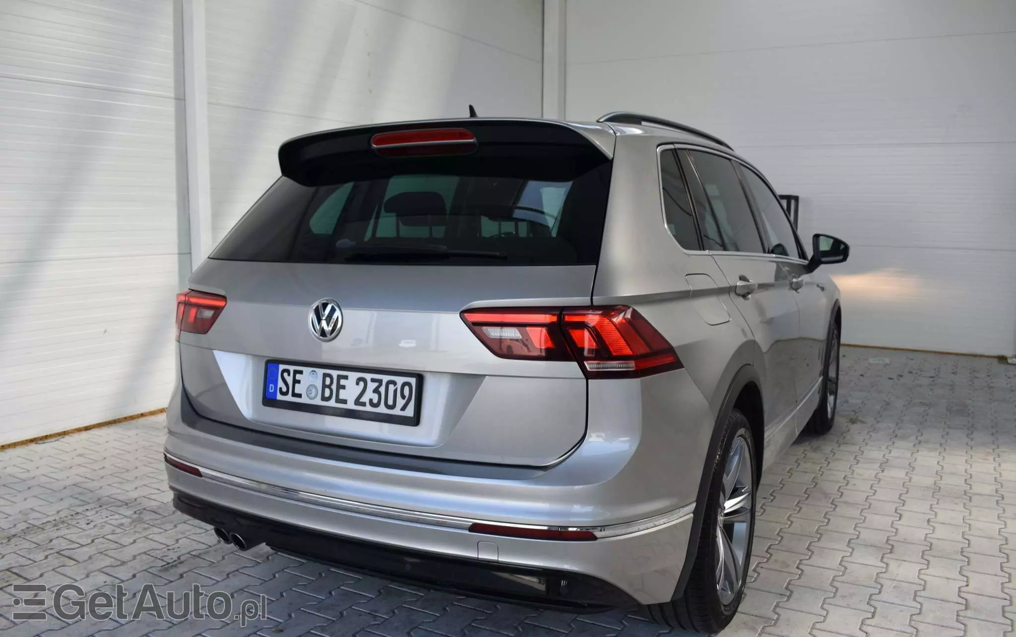VOLKSWAGEN Tiguan 2.0 TDI SCR R-Line