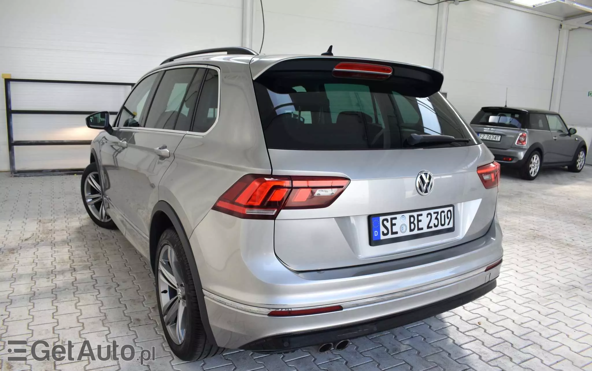 VOLKSWAGEN Tiguan 2.0 TDI SCR R-Line