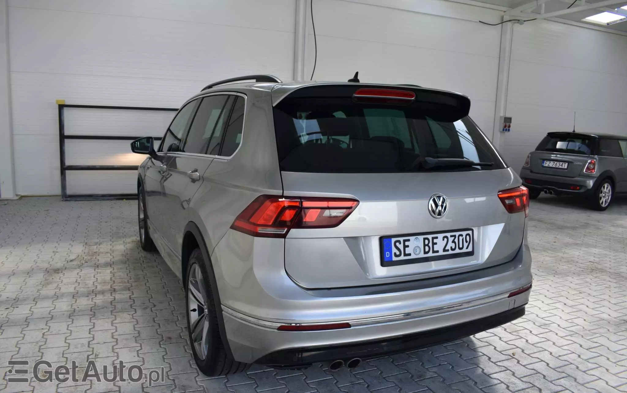 VOLKSWAGEN Tiguan 2.0 TDI SCR R-Line