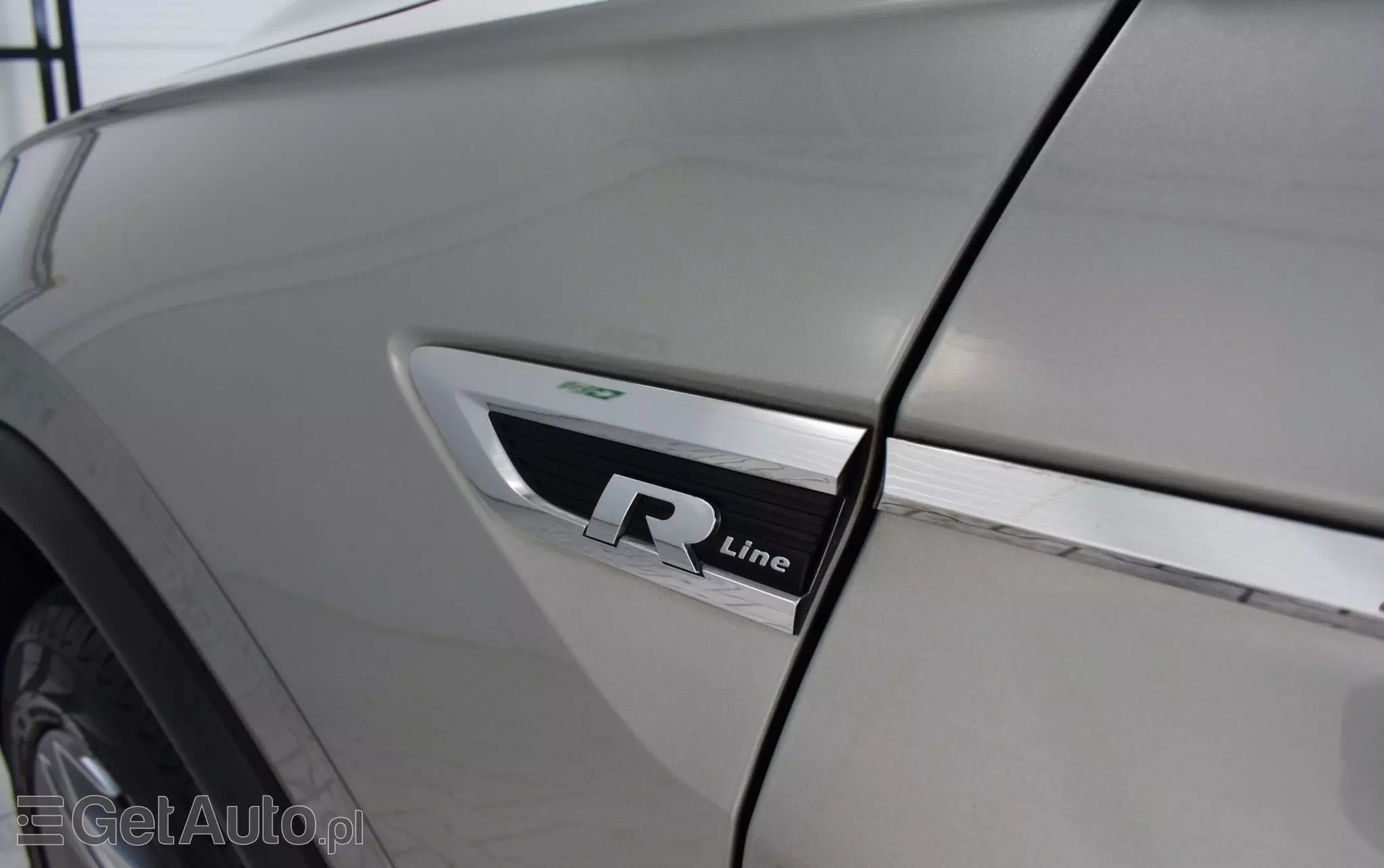 VOLKSWAGEN Tiguan 2.0 TDI SCR R-Line