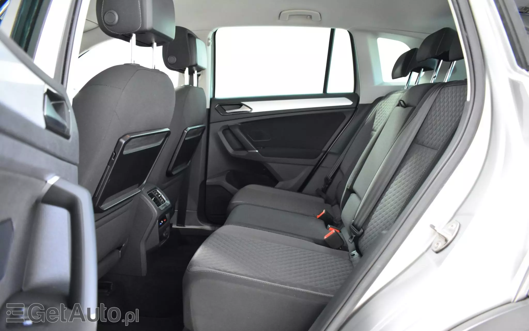 VOLKSWAGEN Tiguan 2.0 TDI SCR R-Line