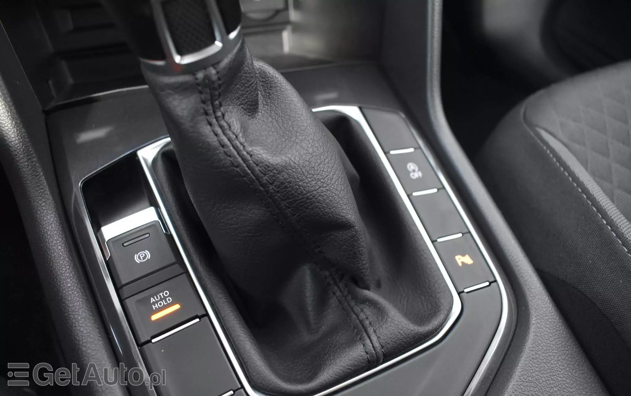 VOLKSWAGEN Tiguan 2.0 TDI SCR R-Line