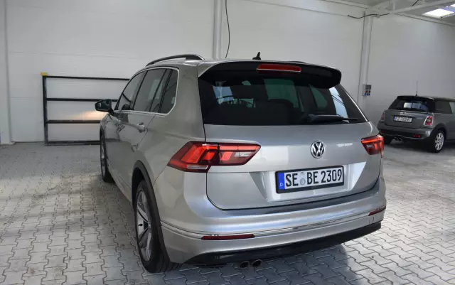 VOLKSWAGEN Tiguan 2.0 TDI SCR R-Line