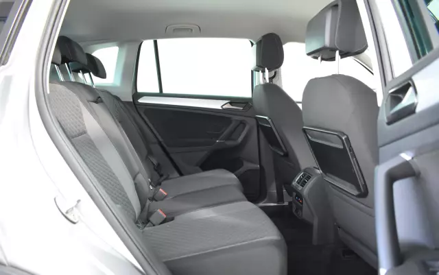 VOLKSWAGEN Tiguan 2.0 TDI SCR R-Line