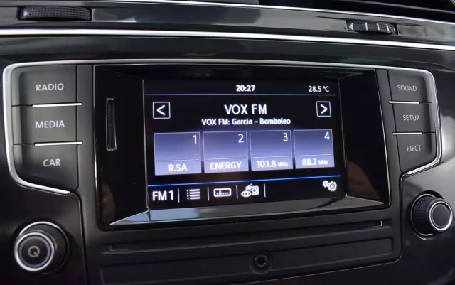 VOLKSWAGEN Tiguan 2.0 TDI SCR R-Line