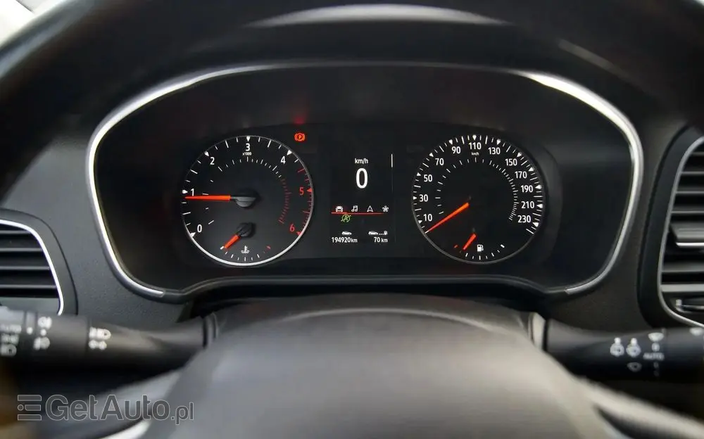 RENAULT Megane 1.5 Blue dCi Intens