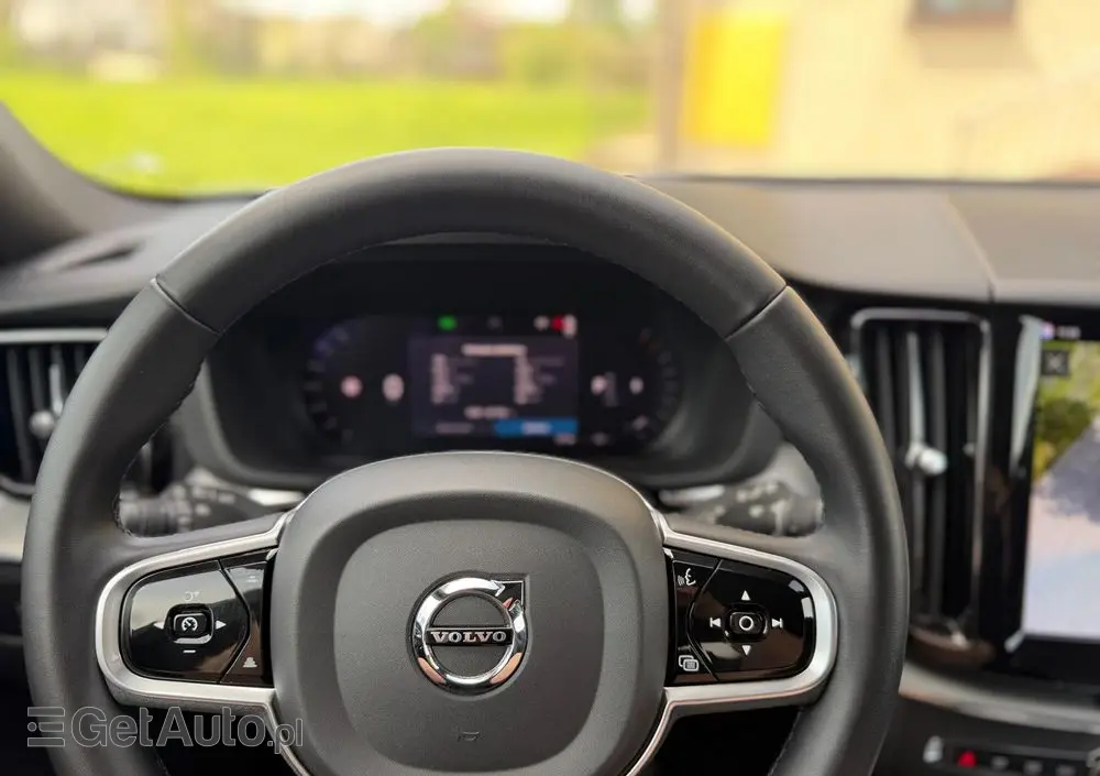 VOLVO XC 60 