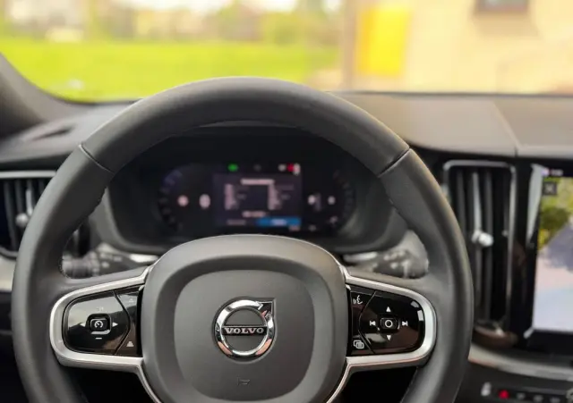 VOLVO XC 60 