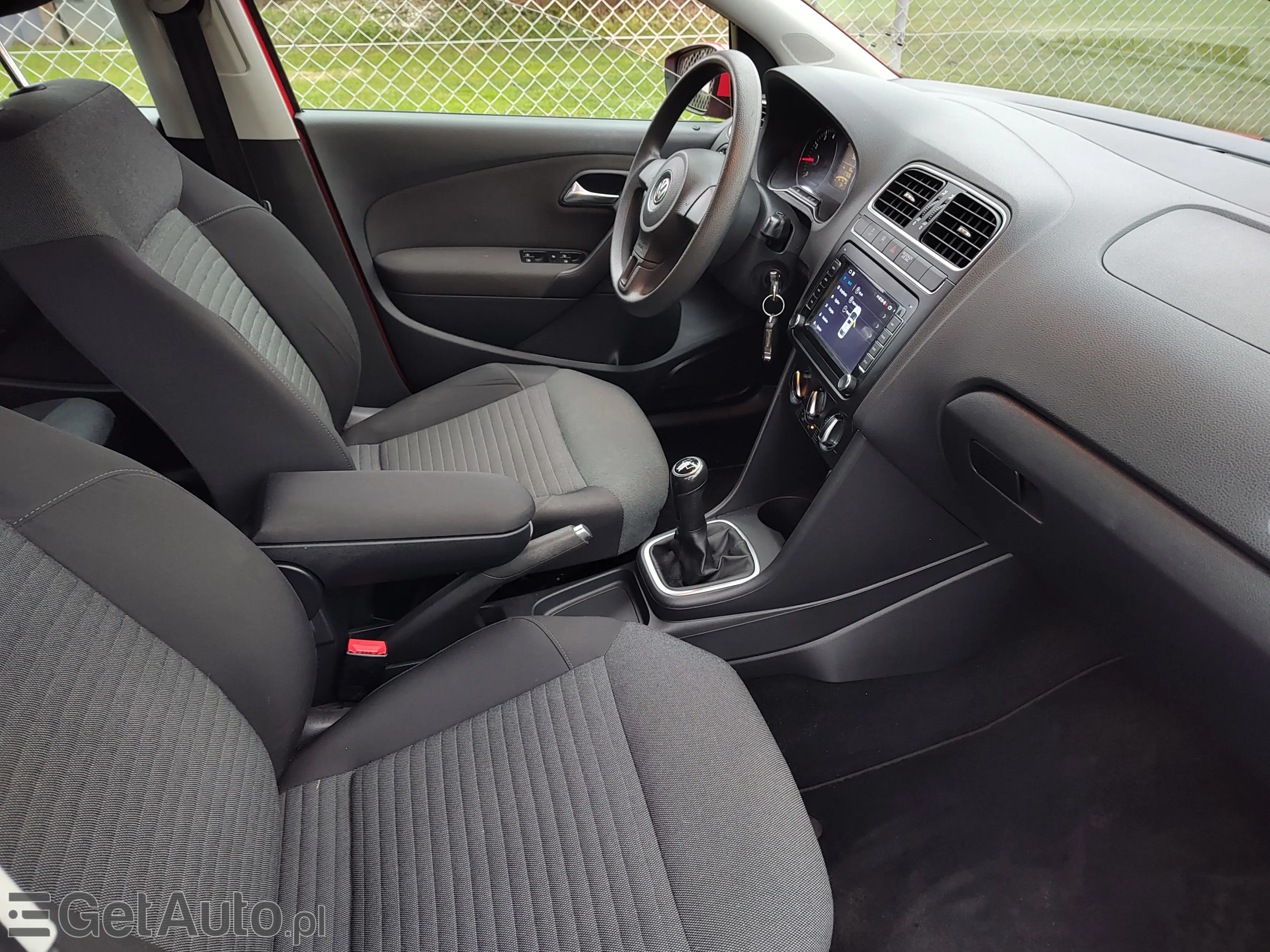 VOLKSWAGEN Polo Comfortline