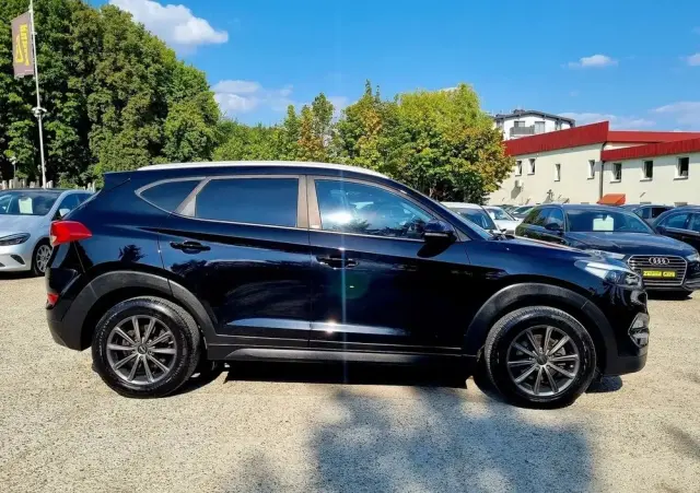 HYUNDAI Tucson 1.7 CRDI BlueDrive Premium 2WD DCT