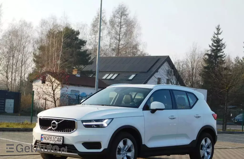 VOLVO Xc 40 