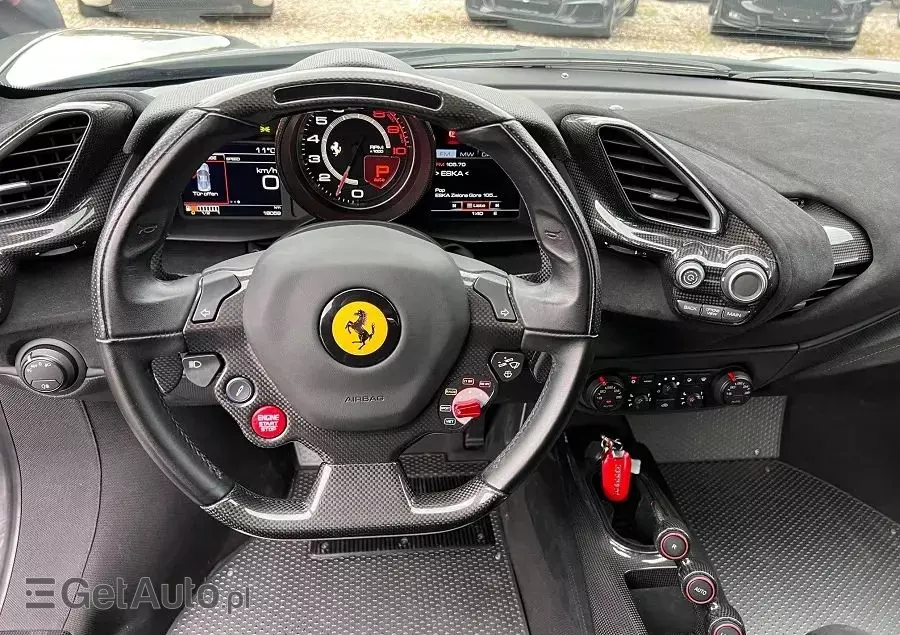 FERRARI 488 Pista 