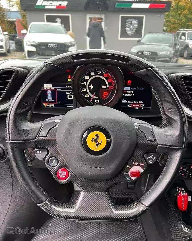 FERRARI 488 Pista 