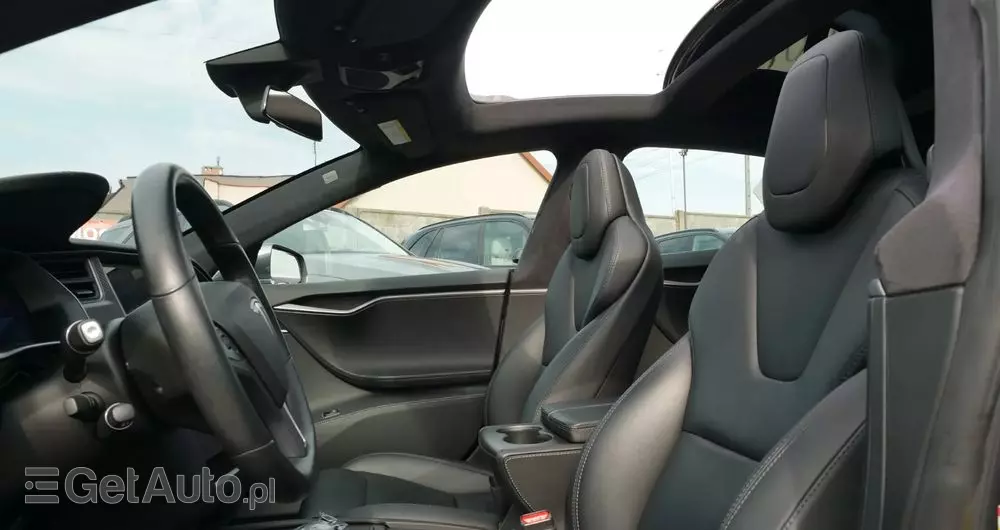 TESLA Model S Long Range Plus