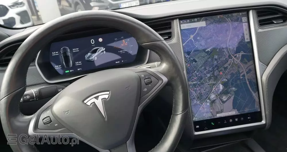 TESLA Model S Long Range Plus