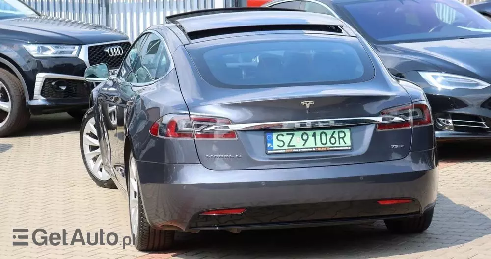 TESLA Model S Long Range Plus