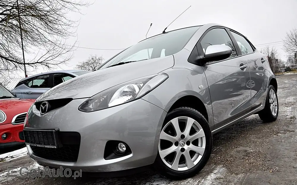 MAZDA 2 1.3 90th Anniversary