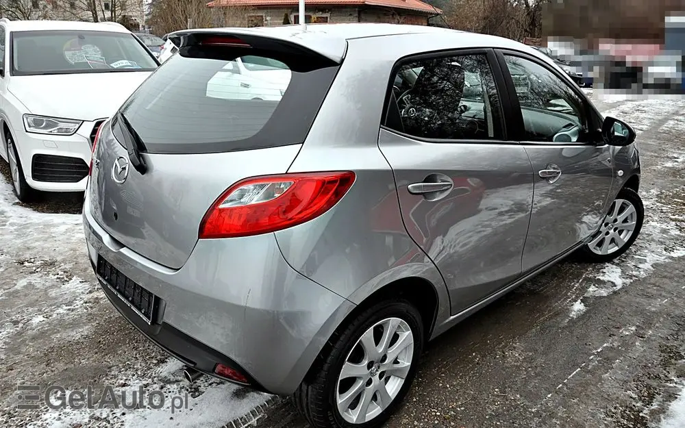 MAZDA 2 1.3 90th Anniversary