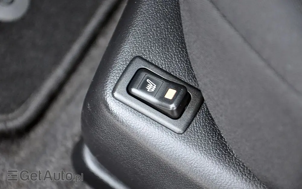 MAZDA 2 1.3 90th Anniversary