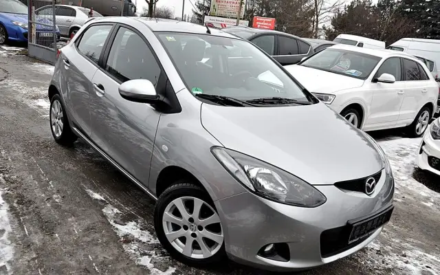 MAZDA 2 1.3 90th Anniversary