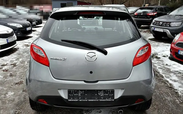 MAZDA 2 1.3 90th Anniversary