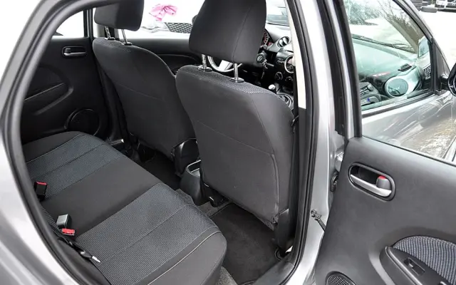 MAZDA 2 1.3 90th Anniversary