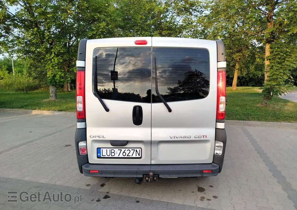 OPEL Vivaro 