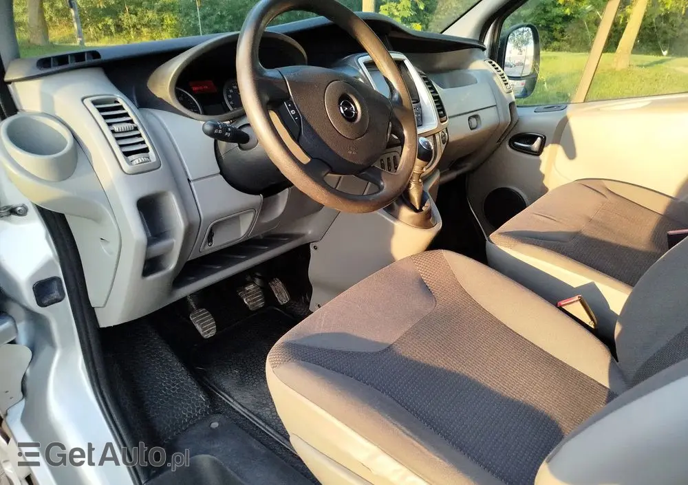 OPEL Vivaro 