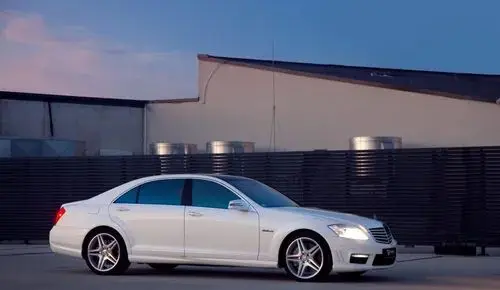 MERCEDES-BENZ Klasa S 63 AMG 