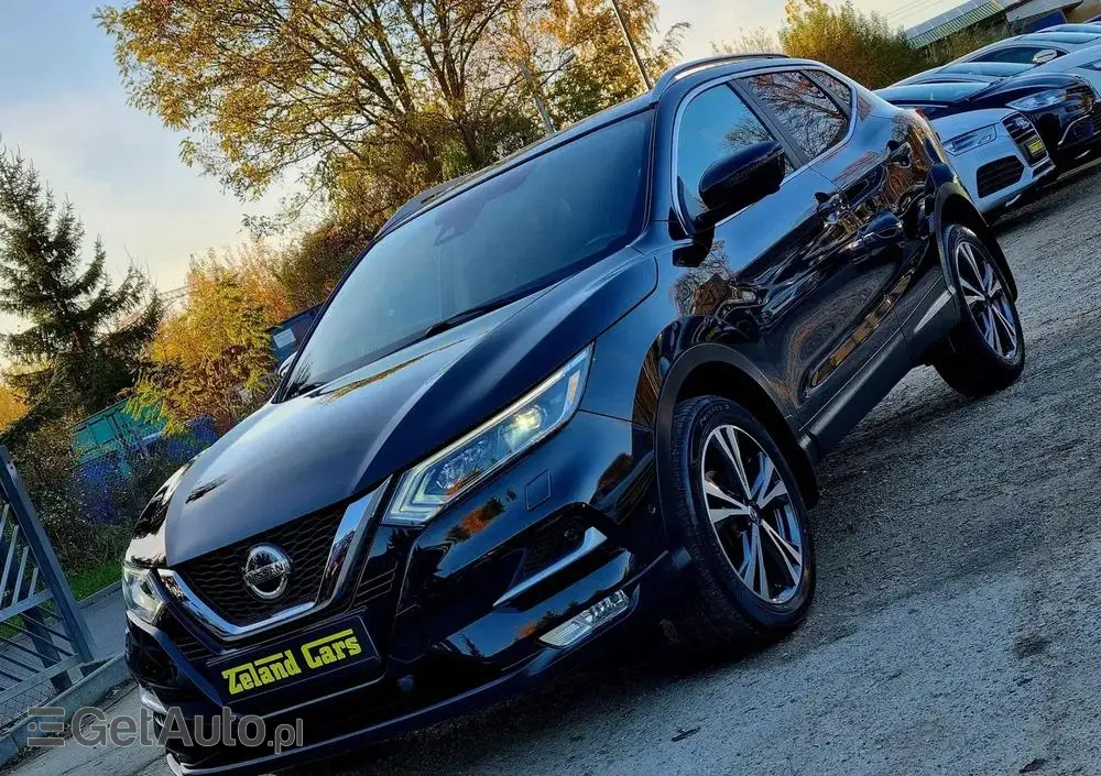 NISSAN Qashqai 1.2 DIG-T Tekna