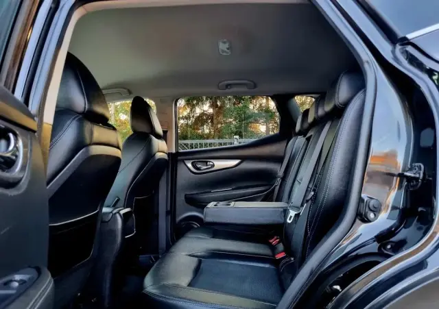 NISSAN Qashqai 1.2 DIG-T Tekna