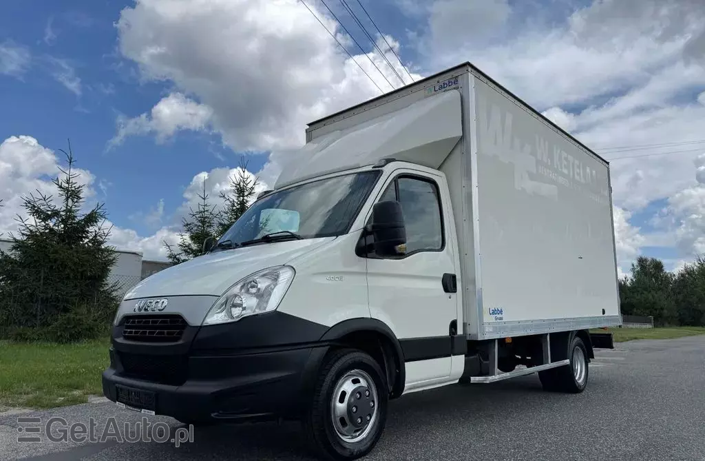 IVECO 35 Daily 