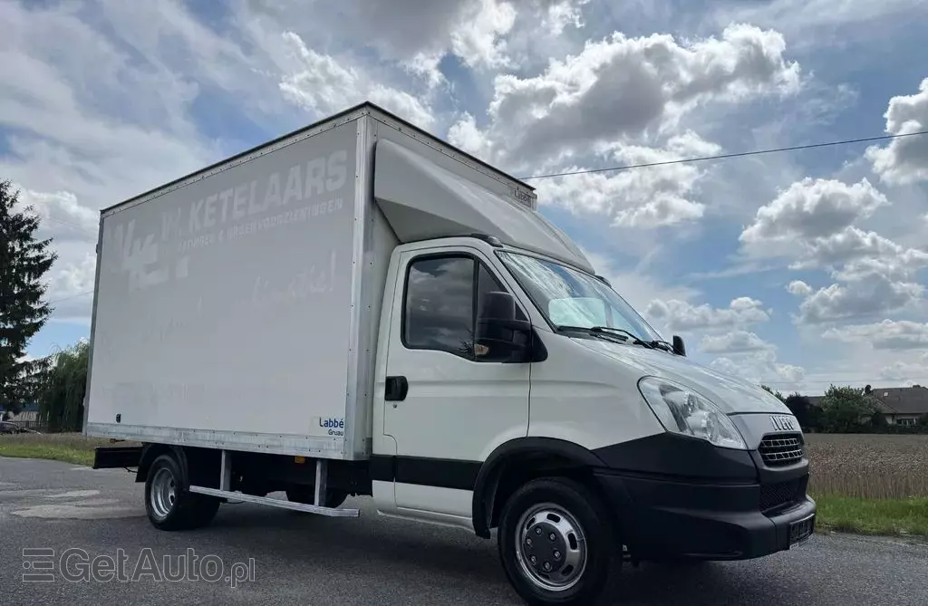 IVECO 35 Daily 