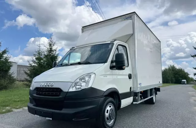 IVECO 35 Daily 