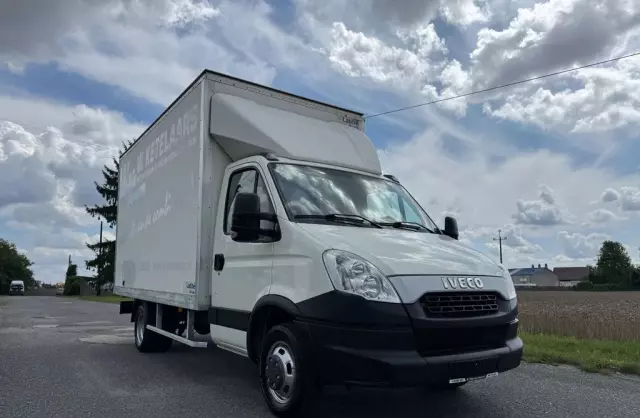 IVECO 35 Daily 