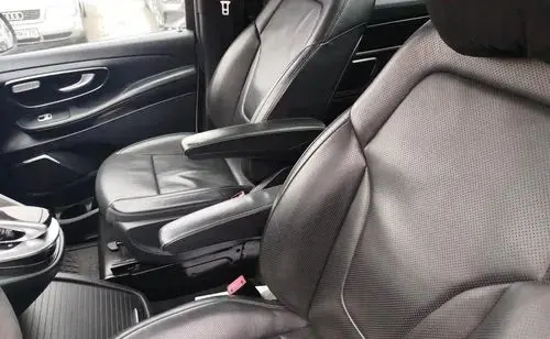 MERCEDES-BENZ Klasa V 