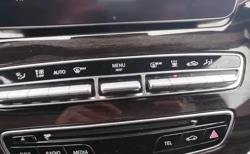 MERCEDES-BENZ Klasa V 