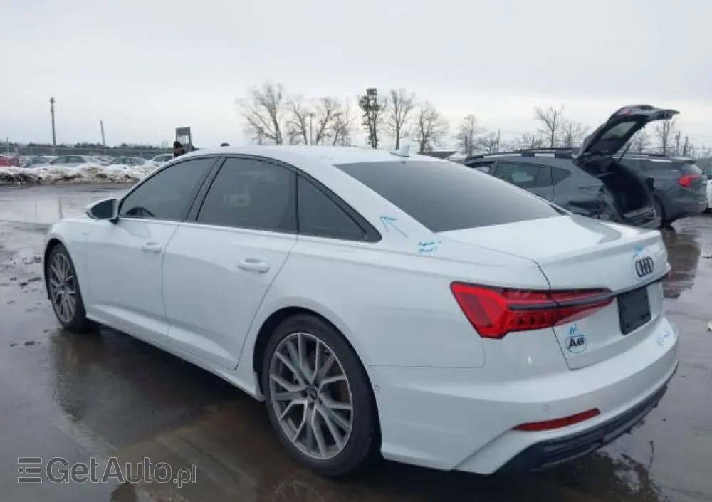 AUDI A6 Limousine 